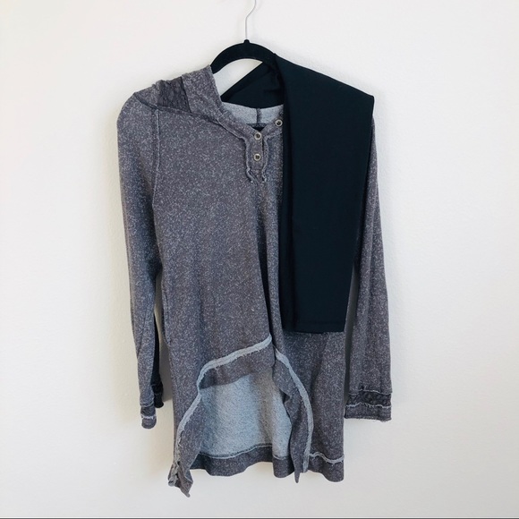 Anthropologie Tops - Anthropologie Dylan Pullover